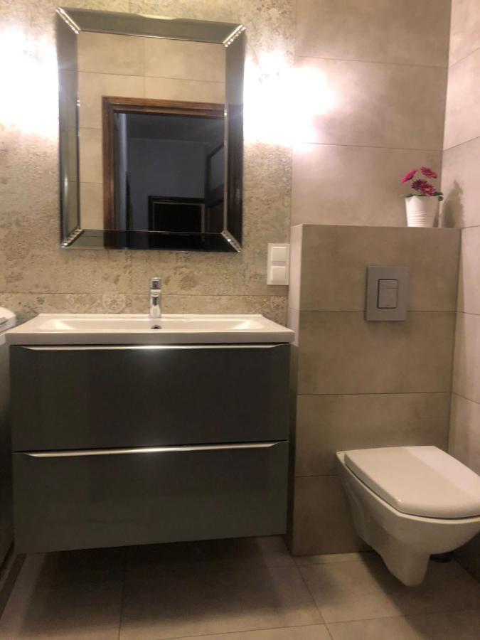 Apartament Kameralny Przy Ulicy Dlugiej Gdansk Luaran gambar